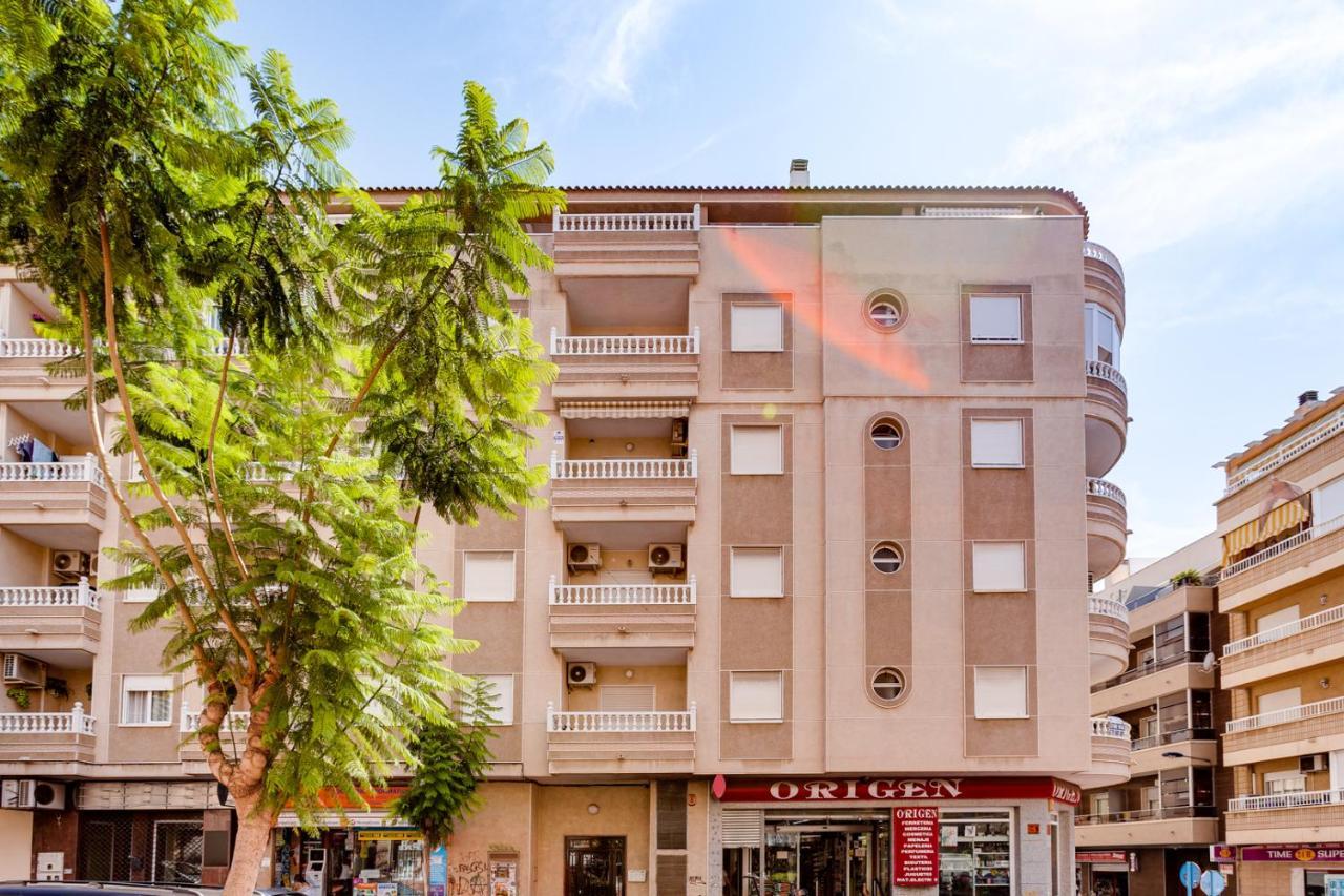 Apartamento Caballero De Rodas Torrevieja Eksteriør bilde